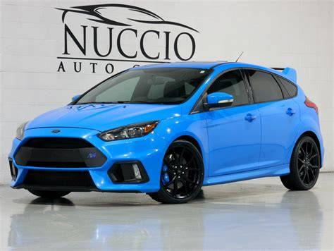 Obrázek Ford Focus RS - exteriér v Nitrous Blue