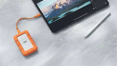 Rychlostní a designová ukázka externích SSD