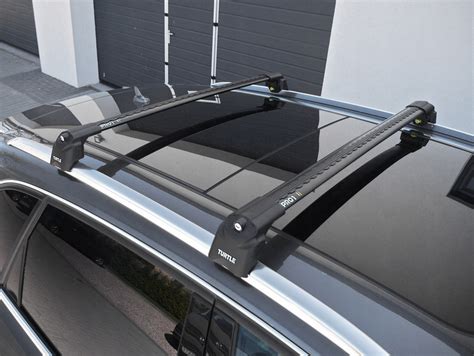 Ilustrační obrázek střešního nosiče na vozidle Volvo S80 II